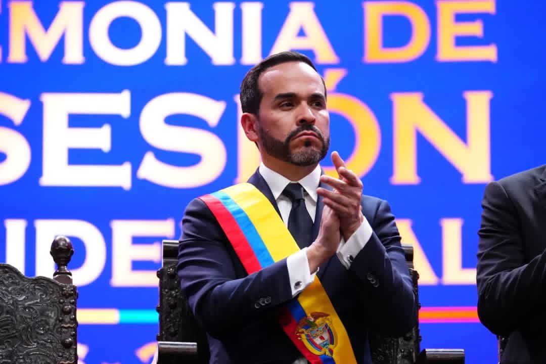 JanethSabogalRC's tweet photo. Acompañamos la jornada de posesión presidencial, un momento fundamental para la democracia de nuestro país. 🇨🇴✨ https://t.co/Iyi7oR7X3d