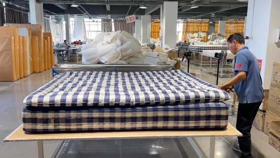 Cozylast's tweet photo. Our workshop cuts fabric and leather accurately. Every piece is well‑processed to lay a solid foundation for sofa finished products.
#fyp #foryou #Cozylast #upholstery #furnituremaking #sofafabric #factorycraft
https://t.co/3k5WXkk8ny https://t.co/OjluQn0XZn