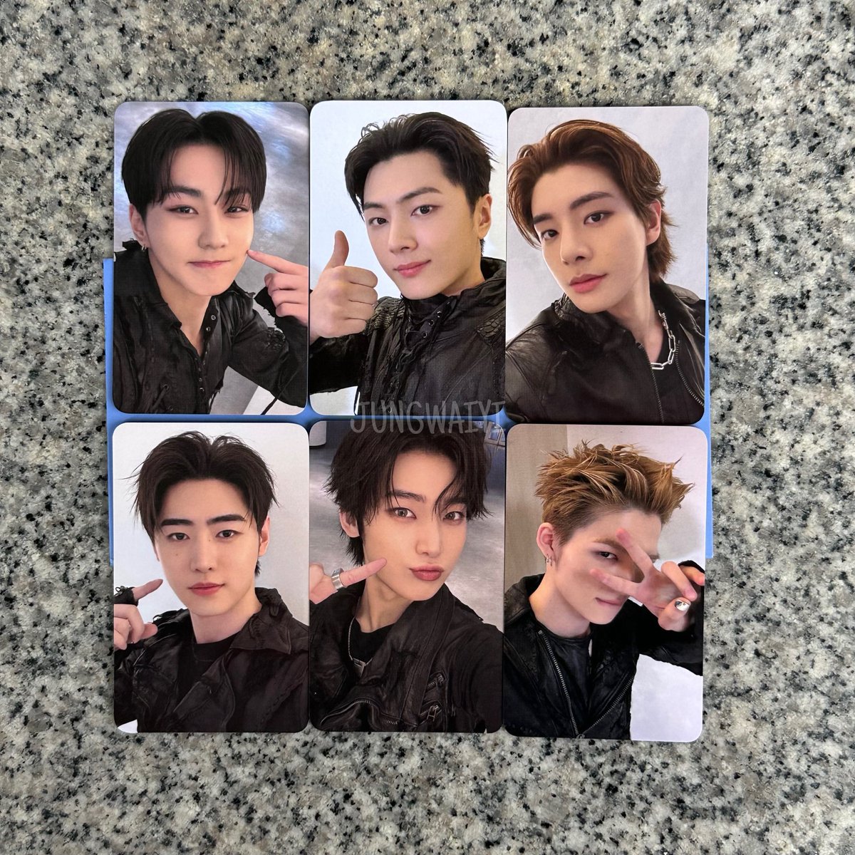 EN7ernally's tweet photo. BUSAN ENGENE ZONE SO CUTE 😭🤍 https://t.co/9weqvAkotj