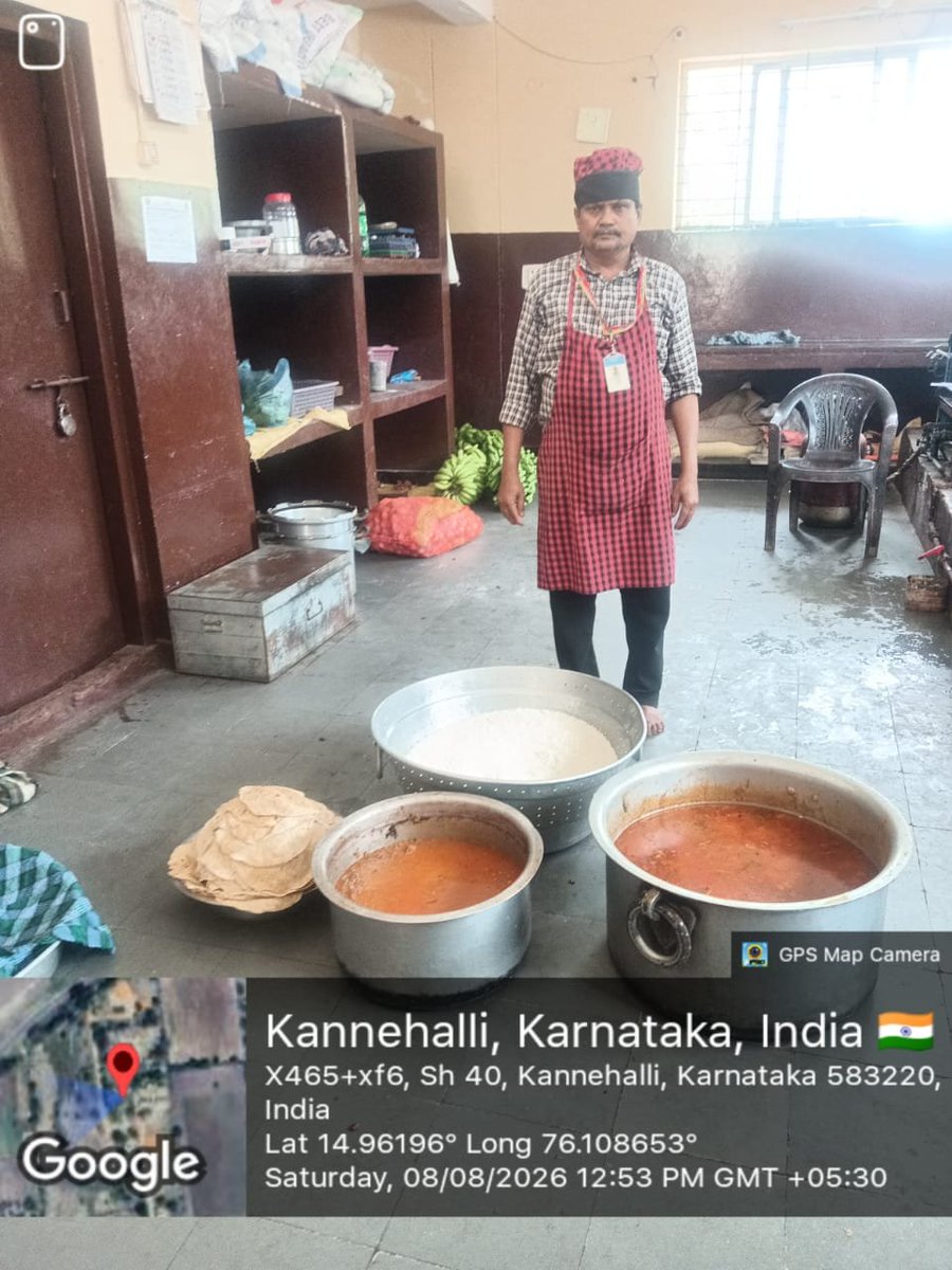 MdrsItagi's tweet photo. Lunch 
#SocialAudit_SWDMeals 
#Socialwelfare_karnataka https://t.co/BpmeRuBmR3