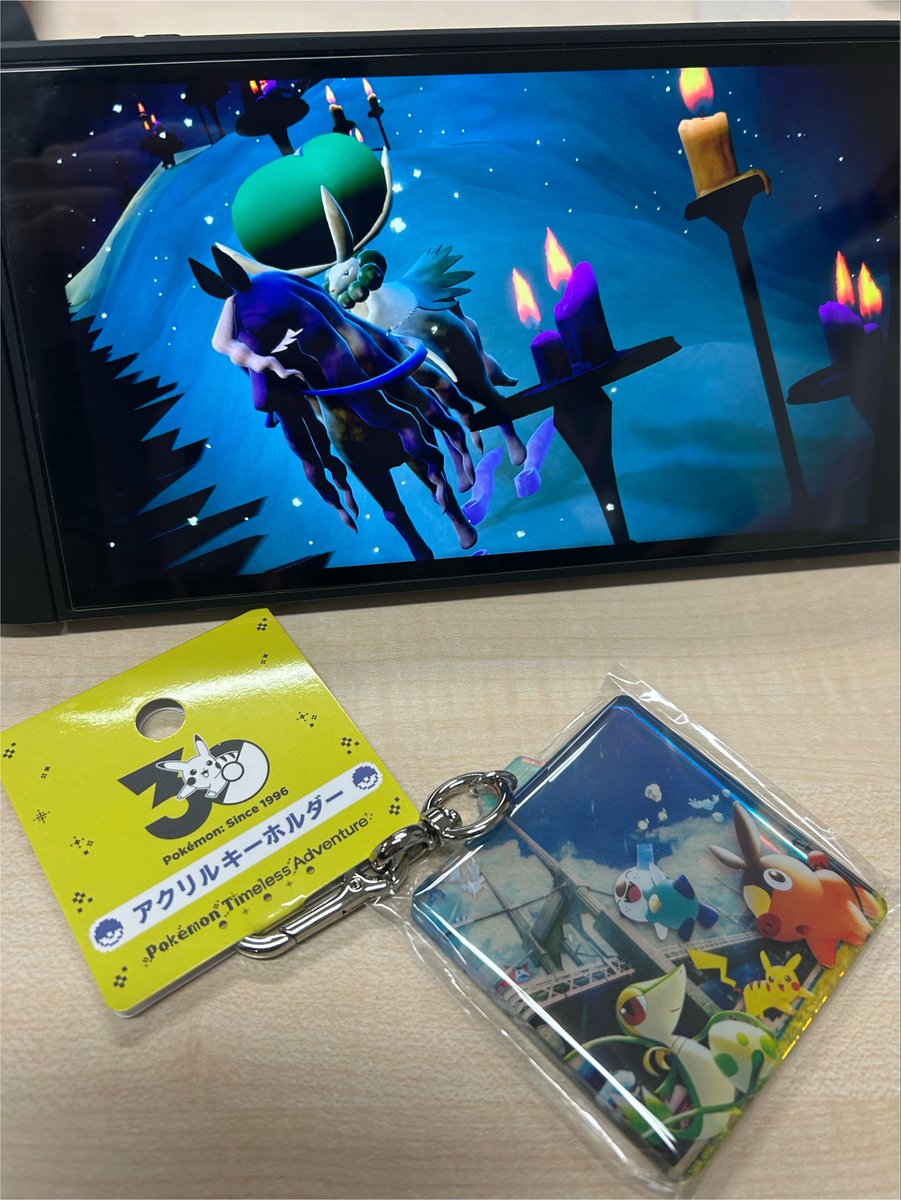 gomadayo_'s tweet photo. フォトコンテスト(制限時間内にお題に沿った写真を撮る)かっこいい部門、ほぼ満票で優勝なう🥇景品もいただきました！！
#ふわもこおふ https://t.co/kIywEYBE5V