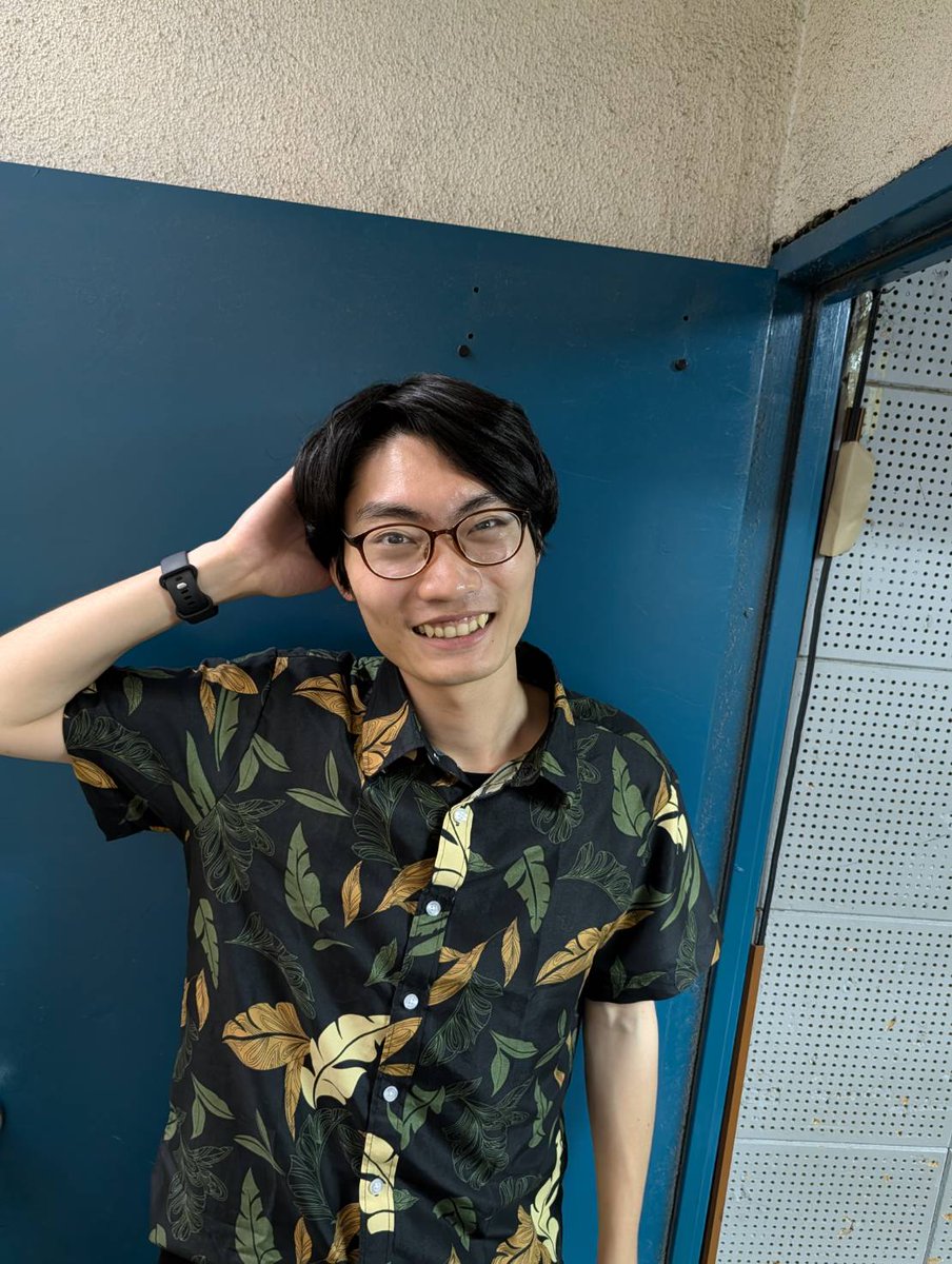 TDH_office's tweet photo. 【🔥本番まであとおよそ10日前！ご予約受付中🔥】

コマキナオキ出演舞台の幕開けまで、
いよいよあとおよそ10日前となりました！✨

この夏、猛暑を吹き飛ばすほどの熱量で毎日稽古に励んできたコマキ。
一つひとつのセリフ、動きに真摯に向き合い、日に日に役として深みを増しています！

「観に行ってよかった！」と思っていただける最高の作品に仕上がってきています。
来週の予定がまだ決まっていない方、ぜひ劇場で熱いひとときを一緒に過ごしませんか？😊

-------------------------------------

劇団アルファープロデュース公演 vol.51
【Mylife Yourlife～人生いろいろ～】
2026.８月19日(水)～23(日)
脚本；時風静恵
演出；時風静恵・すやとしのり

【劇場】🏢
シアターグリーンBOXinBOX THEATER
池袋駅東口徒歩およそ６分
豊島区南池袋2-20-4
☎03-3983-0644
（お問い合わせ・道案内）

【スケジュール】📅コマキナオキは♠チームです。
♠のみ表記させていただきます。
19(水) 18:30
20(木) 13:00
21(金) 18:30
22(土) 13:00
23(日) 16:30
開演45分前より、受付、開場いたします。

【料金】💰前売り・当日共
Ｓ席　8,000円（中央前方席・パンフ付）
Ａ席　7,000円　　全席指定

【予約】🎫コマキナオキ専用サイト
https://t.co/PYna6eg5vv
🌸ご予約された方全員に、メッセージ入りブロマイド付🌸

🎁オリジナルてぬぐいプレゼント🎁
ご予約成立、先着150名様に！
入金確認が出来た時点でご予約成立となります。
入金後の払戻は致しかねますのでご了承ください。
💁詳しくは劇団アルファーまでお願い致します。

【ストーリー】📖
福井県東尋坊近くの老舗「越前旅館」を舞台に、年末年始の数日間を描く。
集まってきた人々の様々な想いを絡ませ、物語はとんでもない方向に！
涙と笑いのハートフルコメディ。

【名入れ招木・応援メッセージ・DVDご予約・お問い合わせ】
https://t.co/LyxWAsF8N4

#プロダクション東京ドラマハウス #コマキナオキ
#劇団アルファー #人生いろいろ #MylifeYourlife #シアターグリーン #池袋 #旅館
#舞台 #映画 #ドラマ #映像 #演劇 #俳優 #コメディ #芸能事務所 #研究生募集 #芸能 #オーディション #出演情報 #ミュージカル #声優

【公式HP】🌐
https://t.co/Gv3241mMFK
【公式X】
https://t.co/WqvbhfPv83
【公式Instagram】
https://t.co/EPjq1pr5jG