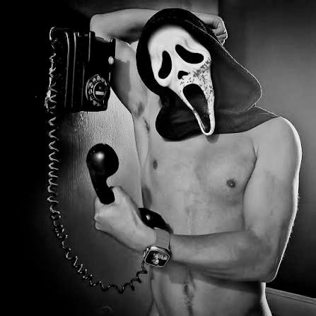 MAK3USCR3AM's tweet photo. 𝐖𝐇𝐀𝐓'𝐒 𝐘𝐎𝐔𝐑 𝐅𝐀𝐕𝐎𝐑𝐈𝐓𝐄 𝐒𝐂𝐀𝐑𝐘 𝐌𝐎𝐕𝐈𝐄?

//\\ 📸 //\\ 🔪 //\\ 👻 //\\ 🔪 //\\ 📸 //\\

      𝙳𝚊𝚗𝚗𝚢 "𝙶𝚑𝚘𝚜𝚝𝚏𝚊𝚌𝚎" 𝙹𝚘𝚑𝚗𝚜𝚘𝚗

\\// 📸 \\// 🔪 \\// 👻 \\// 🔪 \\// 📸 \\// https://t.co/gN3ytPGQkI