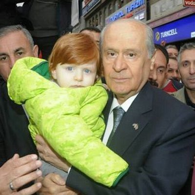 CamurMehmet123's tweet photo. Başbuğumuzun bize emanet ettiği tertemiz idealleri, fikirleri, DAVA’mızı gelecek nesillere aktaran Liderimiz Sayın Devlet Bahçeli’nin çalışma ve yol arkadaşı Muhammet Levent Bülbül, BİZ ülkücüler için Başbuğumuzun Alparslan Türkeş’in öz ev evladıdır.

@mleventbulbul https://t.co/Xe8dCEGwbC