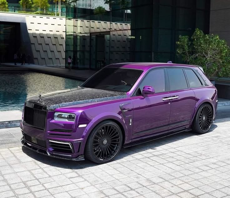 CarsYouLove's tweet photo. Rolls-Royce Cullinun 💜 https://t.co/uyPbswVWtk