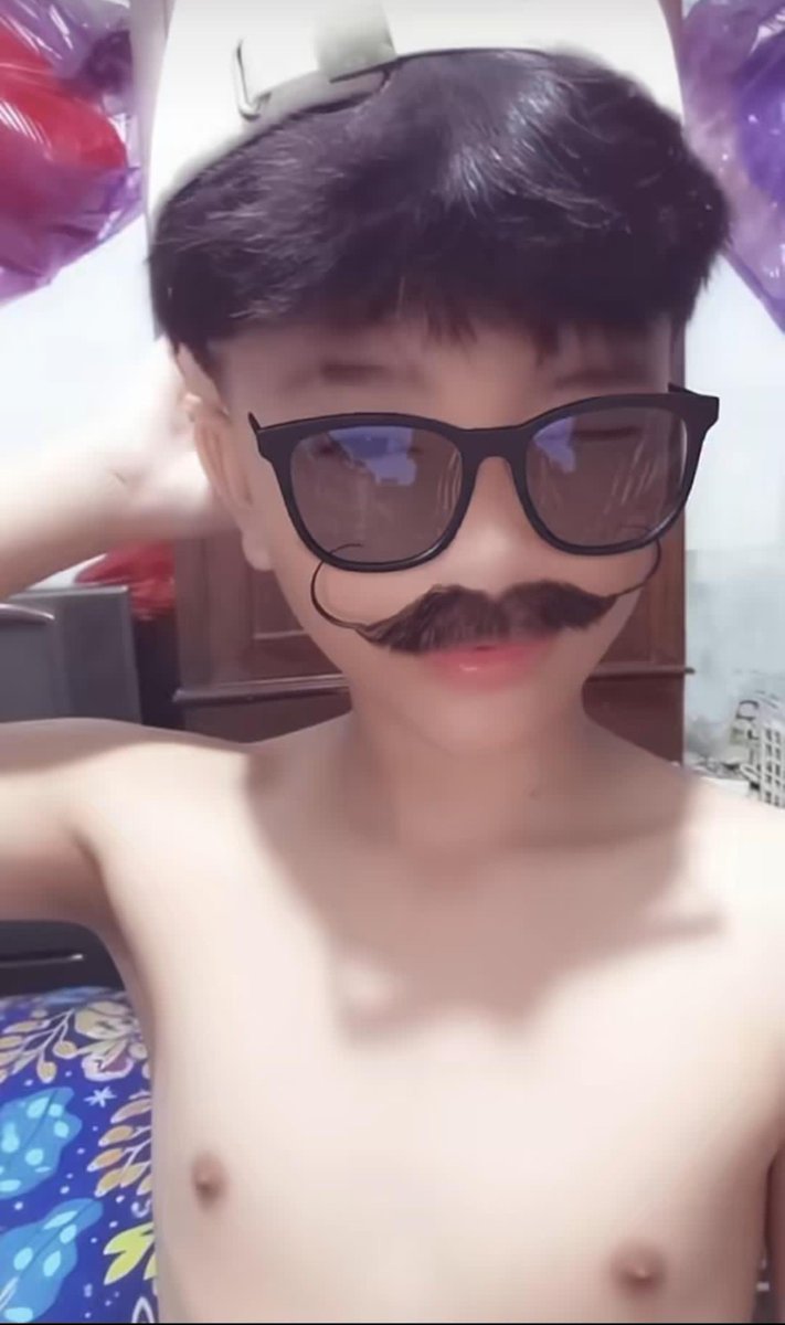 exvanogntng's tweet photo. Ganteng gakkk? https://t.co/qKRMmlCp2i