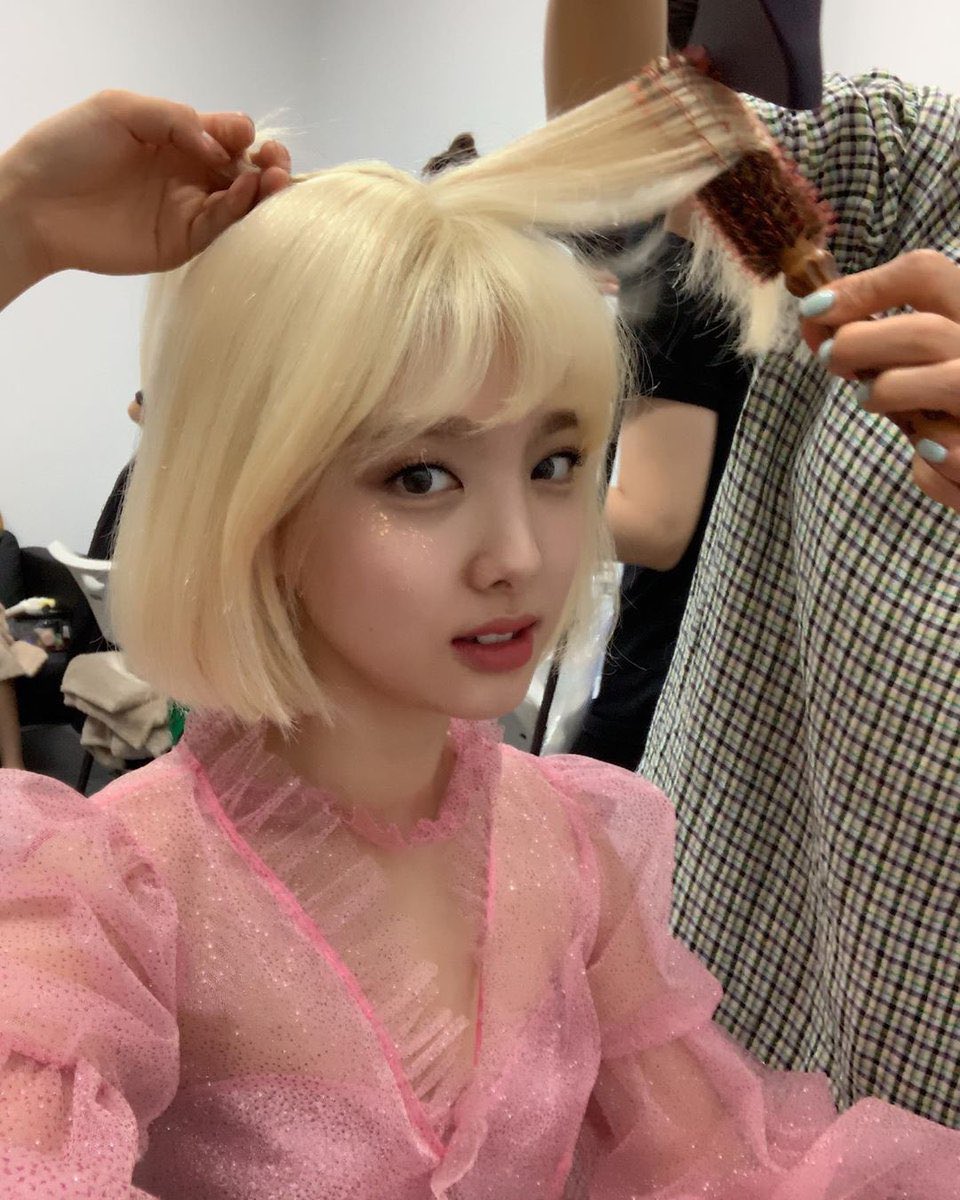 imnayeonarchive's tweet photo. https://t.co/ZIlPQuDL2m