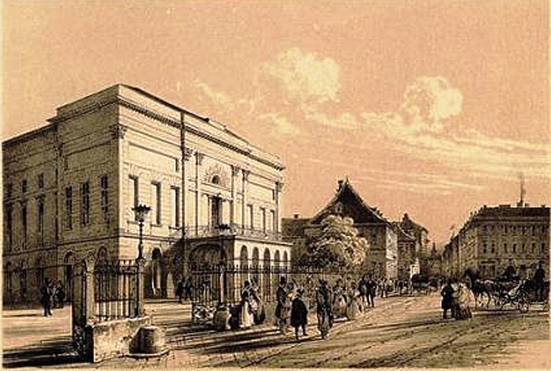VaKallai's tweet photo. NEMZETI SZÍNHÁZ
Az első Nemzeti 1837-ben nyílt meg Pesti Magyar Színház néven. A századforduló után tűz-és életveszélyesnek nyilvánították az épületet, és lebontották.
1908-tól a Blaha Lujza téri Népszínház épületét bérelték ki, de innen is költözni kellett.
És az új. https://t.co/CZAxVPeEQt
