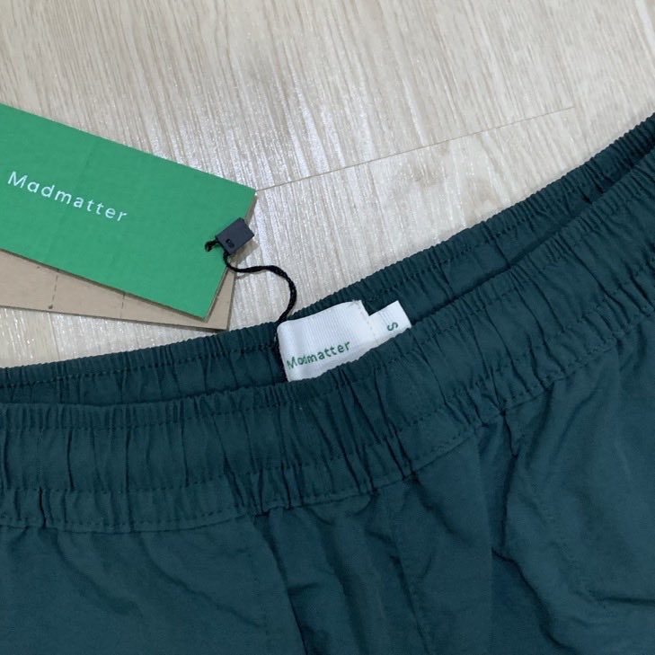 peanutsbit's tweet photo. กางเกงขาสั้น #Madmatter - Logo Nylon Shorts 
สภาพ 100% ***ไม่เคยใส่***

Dark green (Size S)
ส่งต่อ 590 (ซื้อมา 1190)

📍ส่งฟรีค่ะ

#ส่งต่อเสื้อผ้าราคาถูก #ส่งต่อเสื้อผ้า #ส่งต่อกางเกง #madmatterstudio https://t.co/tjxr9m7AQb