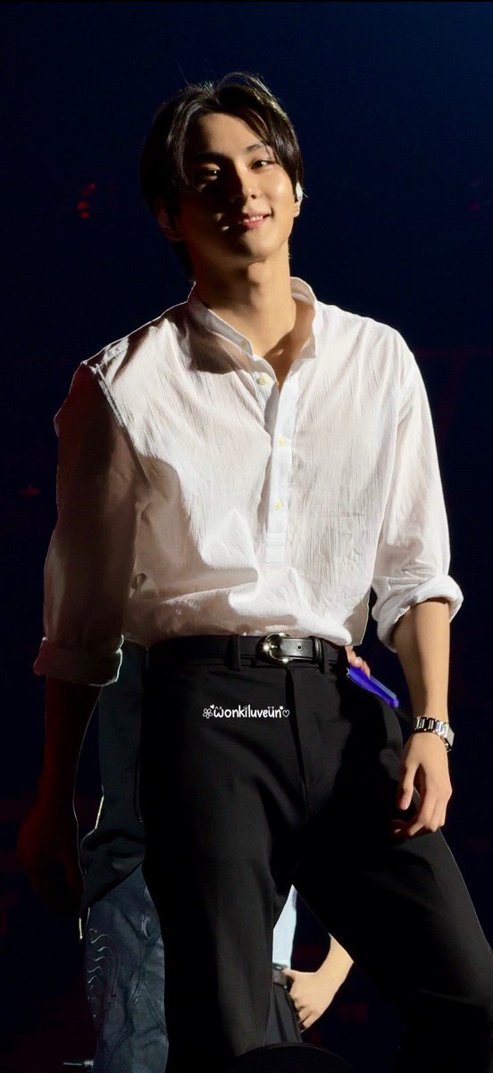 wonkiluveun's tweet photo. 260808 blood saga in busan soundcheck

wonki for today’s soundcheck 🥹

#ENHYPEN #엔하이픈 #JUNGWON #NI_KI #WONKI https://t.co/5c5n0MPzjS