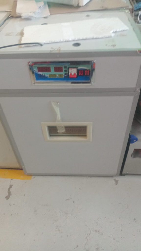 SNMachines99's tweet photo. Plastic and Industrial Incubators available in stock 🔥🔥

12 eggs N$1800
24 eggs N$2200
64 eggs N$3800
256 eggs N$7000
320 eggs N$8000
264 eggs N$10 500
528 eggs N$17 500
1056 eggs N$21 500
2112 eggs N$30 500

Call 0812104878 https://t.co/gbAsI6zwNg