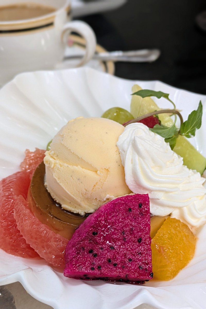 ooooo08160459's tweet photo. パフェじゃないけど、ぷりんあらもーど食べてきたああああああ！
フルーツ欲ちょっと収まったーーーー！
なんだかんだ色々ぶらぶらして、再度お茶して帰ってきたｗｗｗ https://t.co/fWngFXzjjs