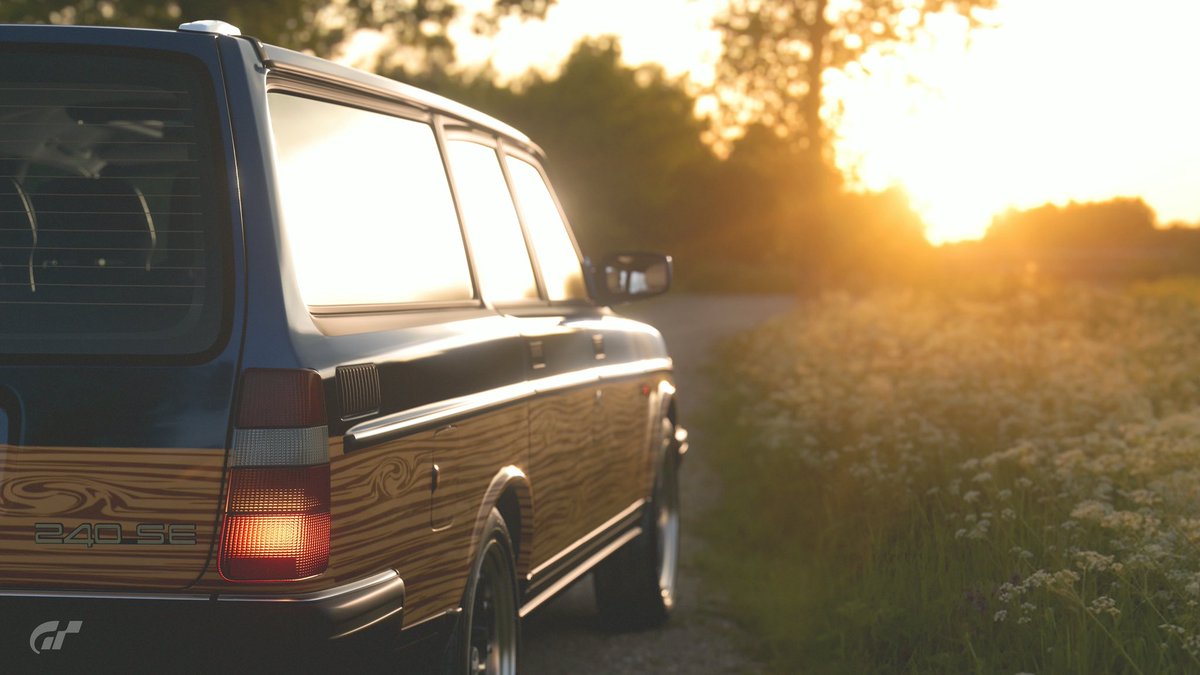 gt7_takumi6767's tweet photo. Volvo 240 SE Estate '93

#GT7 #グランツーリスモ7
#GT7PureScapes https://t.co/FnJrIx2jnd