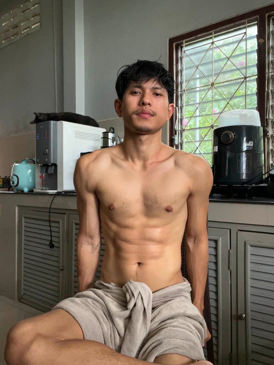 BoomDICKyr32's tweet photo. ในที่สุดก็ได้เห็น 
พล เอวหวาน https://t.co/CWU6FiKvoH