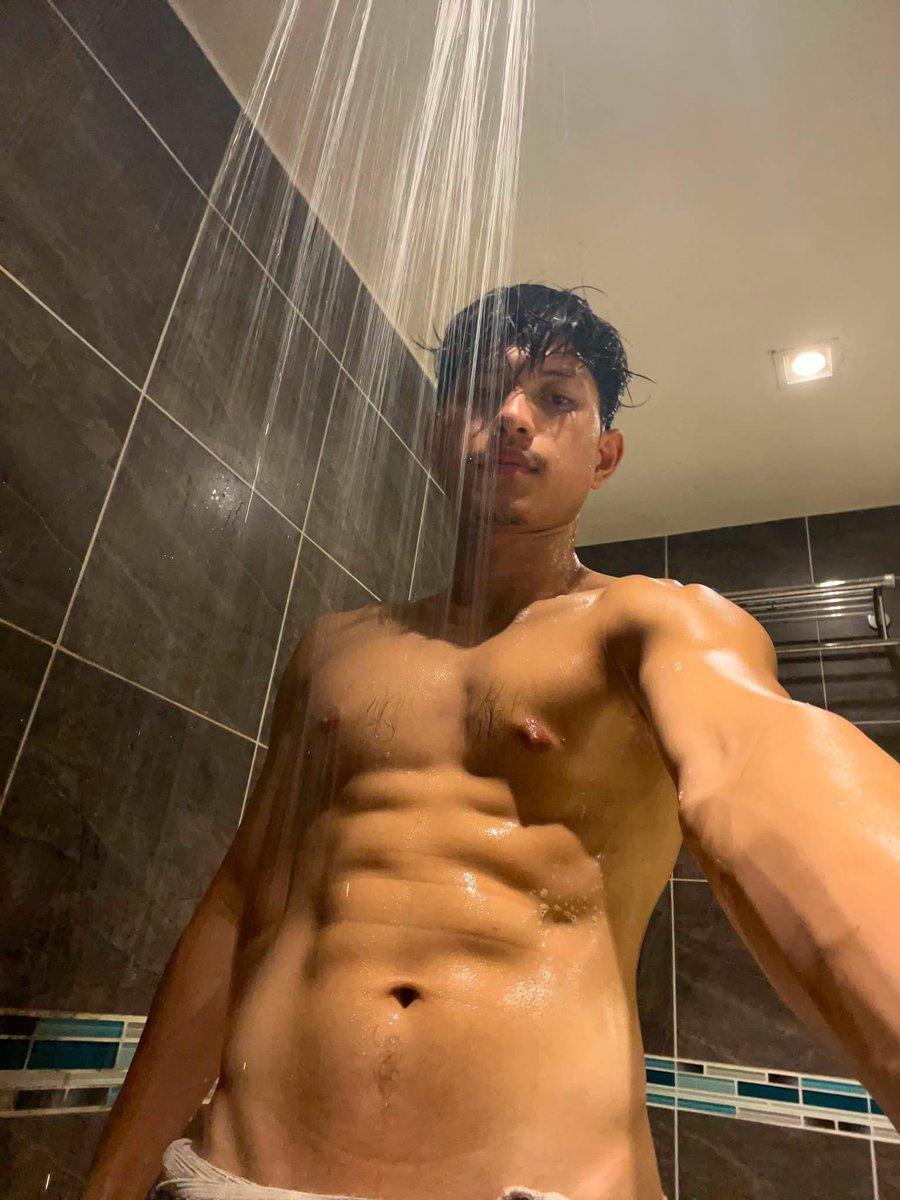 BoomDICKyr32's tweet photo. ในที่สุดก็ได้เห็น 
พล เอวหวาน https://t.co/CWU6FiKvoH