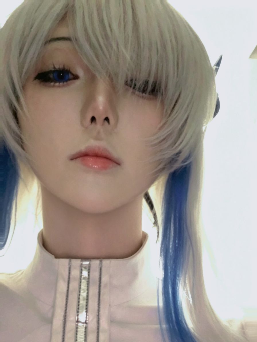 ezNMp74ofe35121's tweet photo. 抬头。
#ヰ世界情緒美術部  #神椿変身部   #cosplayㅤㅤㅤㅤㅤㅤㅤ https://t.co/sU9ZYm0cDT