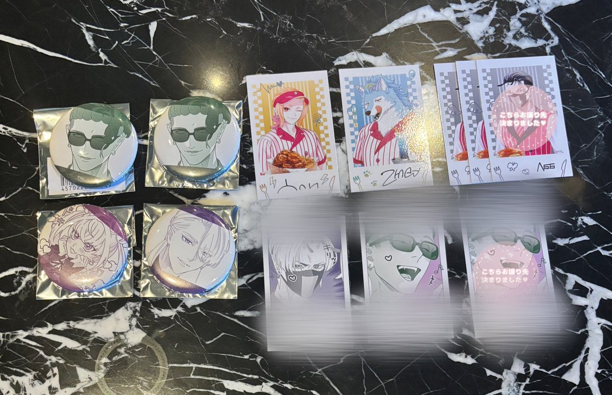 yapechan5's tweet photo. @1 【交換】魔王城の料理番 まおりょ 落書き入りチェキ風カード 缶バッジ プリンセスカフェ プリカフェ

❁⃘譲￤シューガ ユン ヴィー ビネガル マリエール シン

❁⃘求￤同種ゾルト ツムギ

本日都内手渡し/後日横浜・都内手渡し/郵送
よろしくお願いいたします🙇‍♀️ https://t.co/iI1FOhlnmm