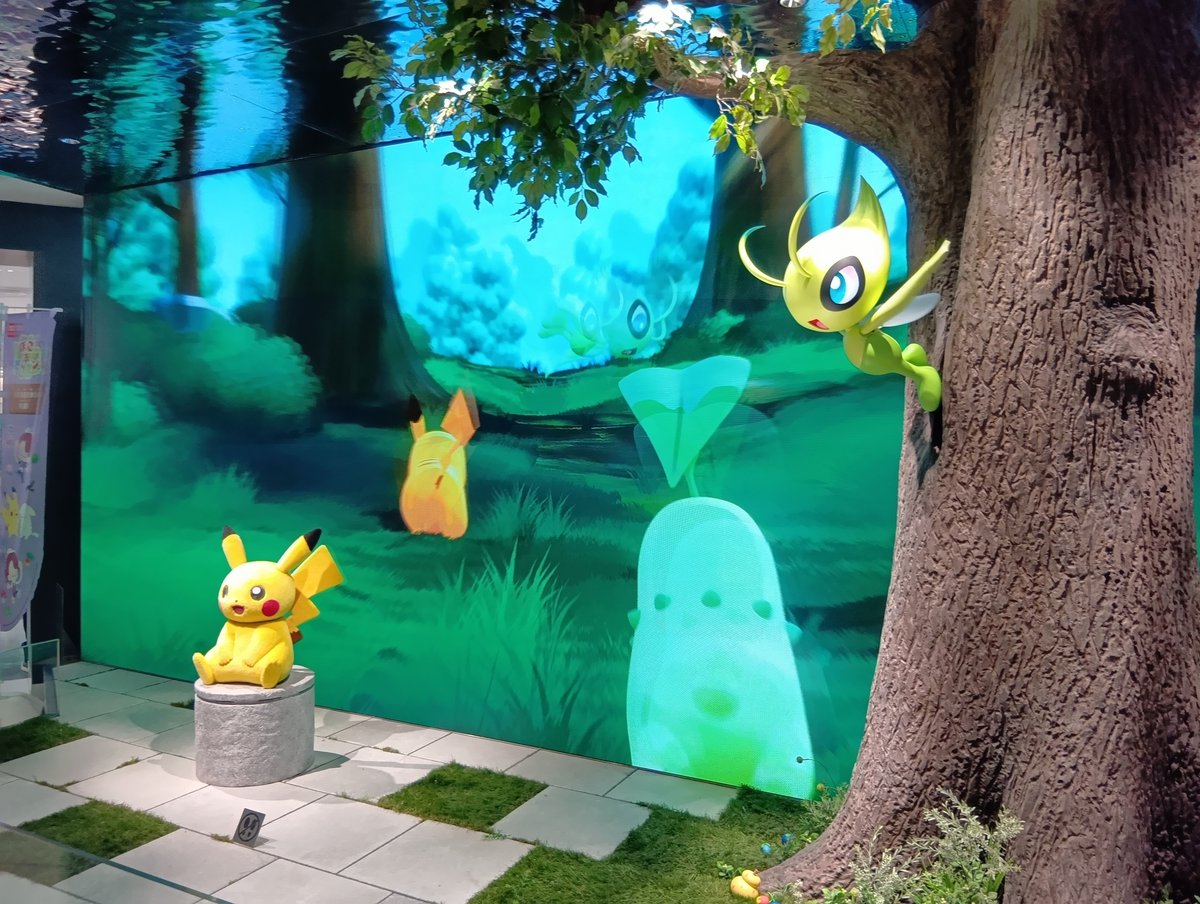wanwan28's tweet photo. ポケセン名古屋に行ってきました。PARCOに移ってからは初でした（汗）こんなに狭いの？って思っちゃいました。
ちょうどピカチュウとマホイップが来てくれてラッキーでした https://t.co/tTVchQl8Tp