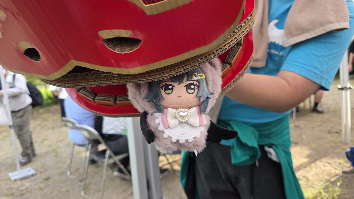 hiro107sk's tweet photo. 獅子舞に噛まれたんやがｗｗｗｗｗｗｗｗｗｗｗ #関広見まつり https://t.co/8EqUAhtal4
