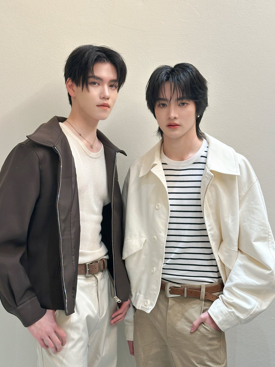 DomundiTV's tweet photo. พบกับ “พีท” @pete_nvich และ “รีออน” @imreeonn ได้ในงาน The Goody x Tops ✨

#TheGoodyWithPeteReeonn https://t.co/eAXN5uIC3z