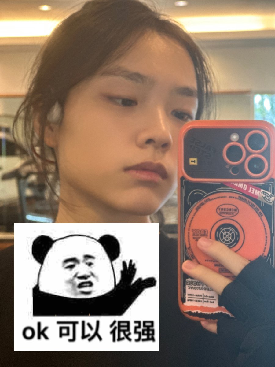 offrecord_404_'s tweet photo. 想念在马来西亚读书时候 租房的小区里的免费健身房🥲

#wlw https://t.co/tol5vIND10