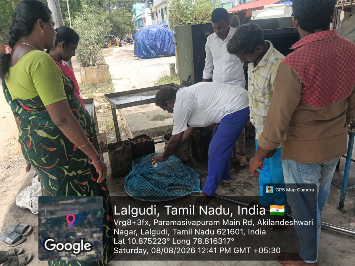 LalgudiCommr's tweet photo. இலால்குடி நகராட்சி ஆணையர் அவர்களின் வழிகாட்டுதலின்படி நகராட்சி வார்டு எண் 9 பகுதியில் சுற்றித்திரியும் சமூக நாய்களுக்கு வெறிநாய் தடுப்பூசி முகாம்  சுகாதார ஆய்வாளர் தலைமையில்  நடைபெற்றது.
@MawsTamilNadu @Tnawb23 @Collector_Try @MoHUA_India @RdmaThanjavur @TNDPHPM https://t.co/5pUFrIl0gG