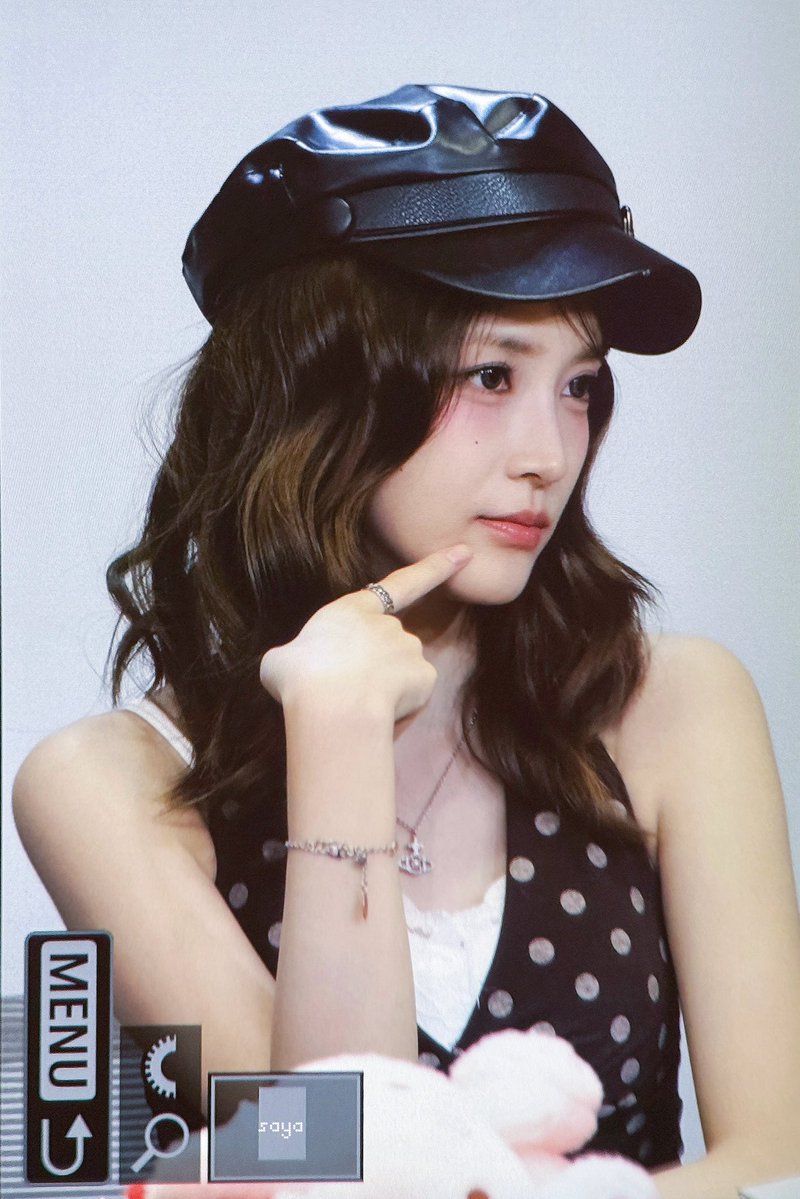 _luvkitties's tweet photo. 260808 너무 예뻐..😳

#힛지스 #비비 #HITGS #VV https://t.co/3S5DP55dPg