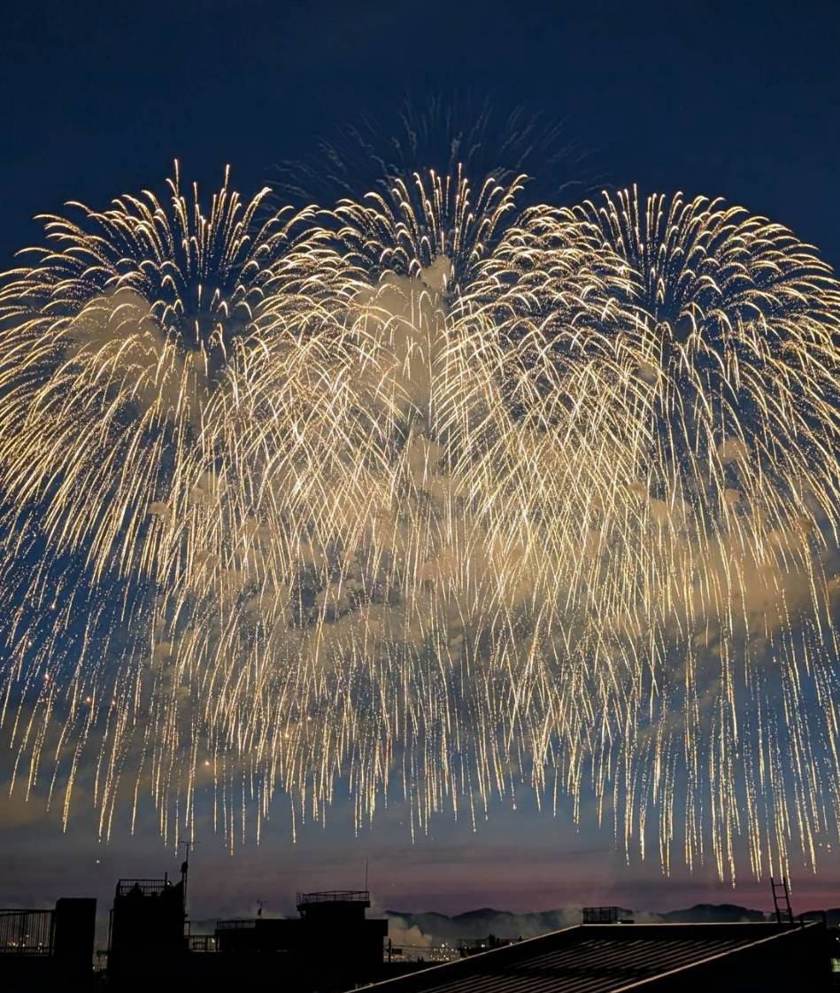 freedom_imi's tweet photo. 「人生で1番幸せ」を日々更新中🙌

執着とか、依存とか、期待とか、そういうものが無くなったらみんな穏やかに暮らせるよね。

自分が年々楽になっていくのはこういうのをひとつずつ手放してるからだと思った。
周りは一切関係ない😂
世界は自分で全部変えられる🌎️✨ https://t.co/JR5tG6Y0jp