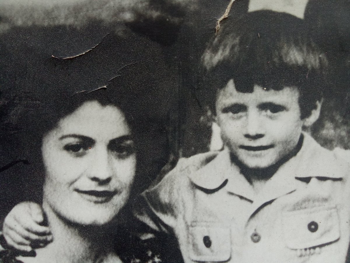 LeonidZuvic's tweet photo. Me and my younger brother Slobodan are grandsons: 1. Through father Milorad of British Queen Elizabeth II and Prince Philip. 2. Through mother Radmila of Serbian Prince and Crown Prince George Karageorgevich. House of Windsor and House of Karageorgevich are united through us! https://t.co/AMMuCDerdK