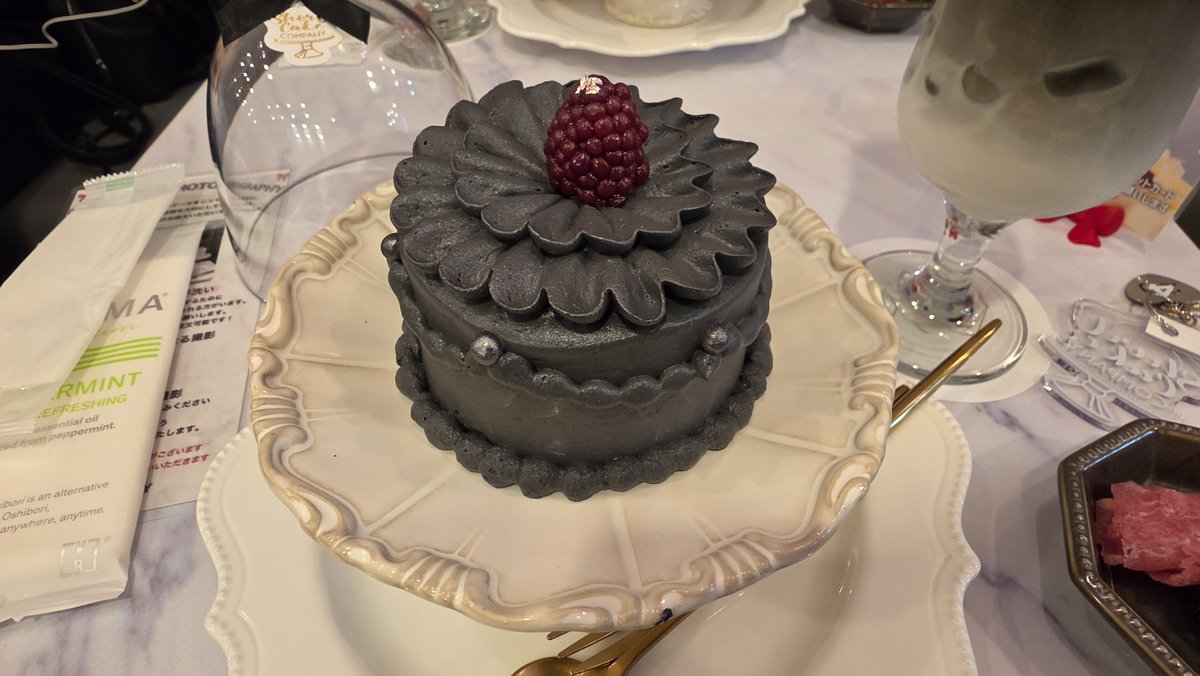 yutonxxx's tweet photo. ShortCakeCompany https://t.co/y6AC4C9lsA