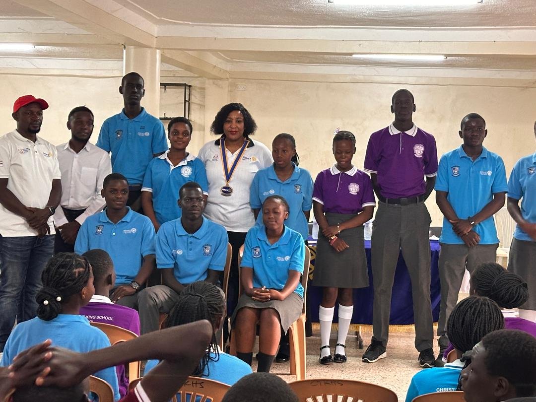 Rotaractkitende's tweet photo. Yesterday the Rotaract Club of Kitende in formation  together with their mother club @RCKitende visited Christ the king High School Bweya where they officially launched their interact club. Wishing these young souls all the best as they begin this new journey
@serviceaboveself https://t.co/awFFZFsmrm