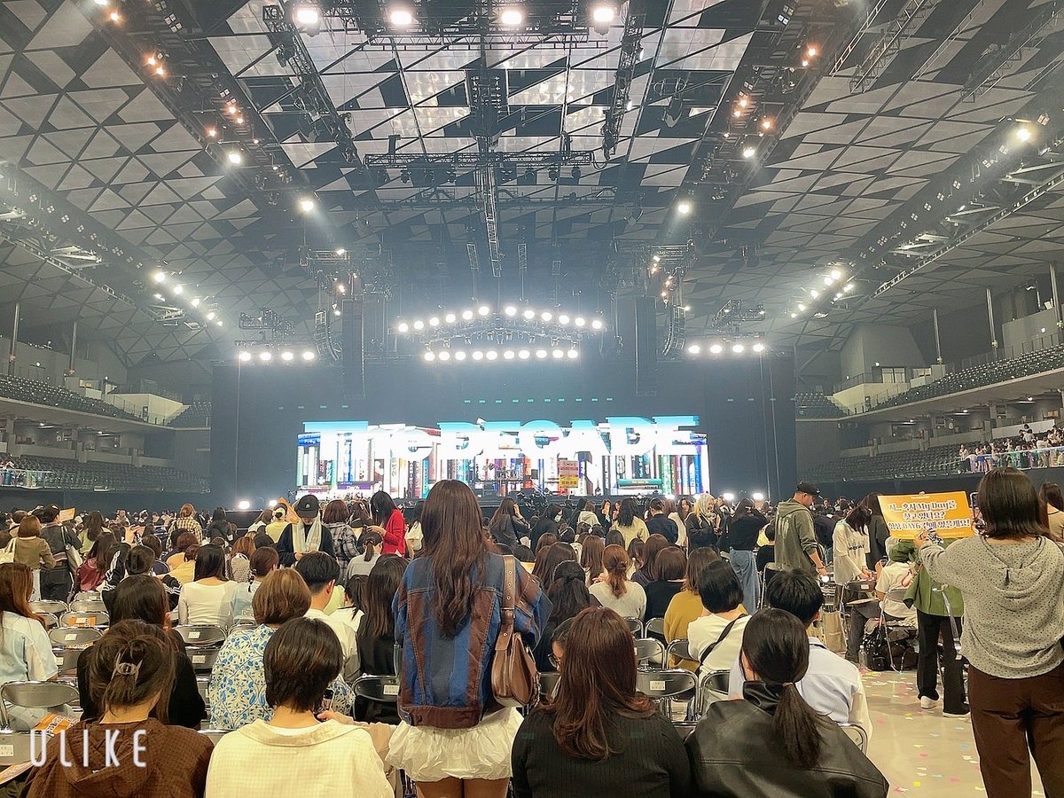 jodoryuchan's tweet photo. nmixxのLIVEで京王アリーナ来てるけど
Day6の記憶が良すぎて
Day6やったらってなってる😭😭 https://t.co/2APKCOnFhT