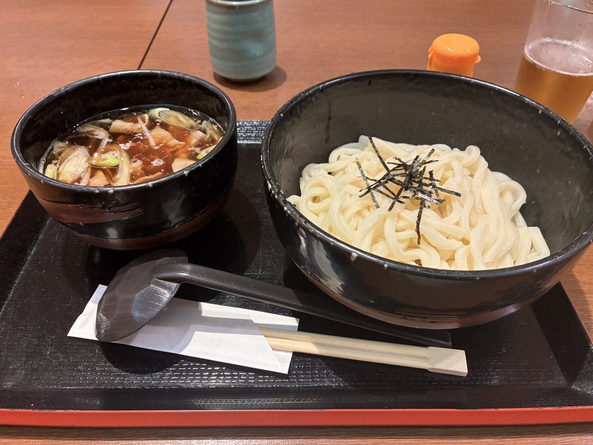 aknamba's tweet photo. 東医体陸上、1日目終わって17時から上尾駅前で昼食。午前中の白石峠周辺グラベル練で消費したエネルギーを漸く補充（間あきすぎ）。 https://t.co/5uL6HaSCIR