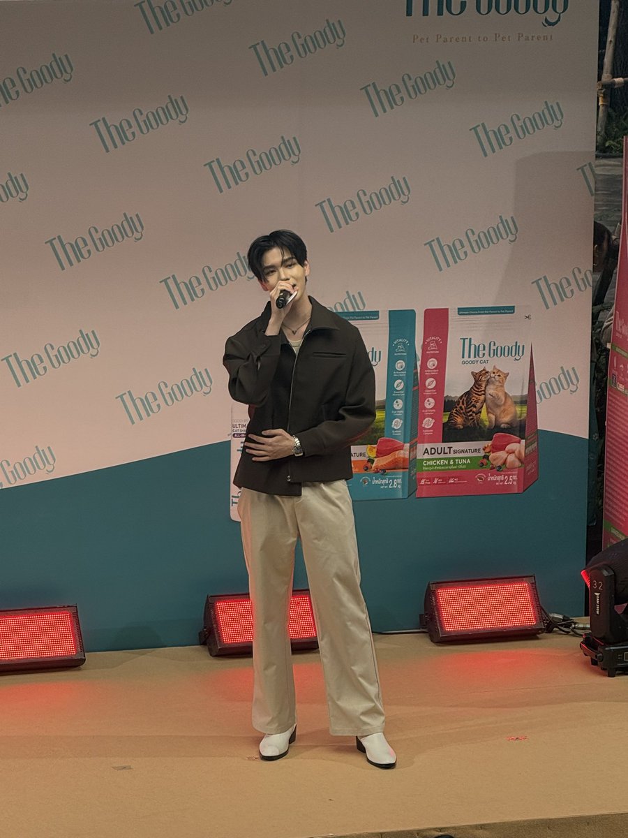 petnme_th's tweet photo. 🫶🏻🐶🐱

#เพ็ทแอนด์มี #TheGoody #TheGoodyxTops #Tops #ท็อปส์ #PetnMe #เดอะกู้ดดี้หมาแมวหม่ำแล้วแฮปปี้ #พีทรีออน #pete_nvich #reeonn https://t.co/a42fxVOnkt
