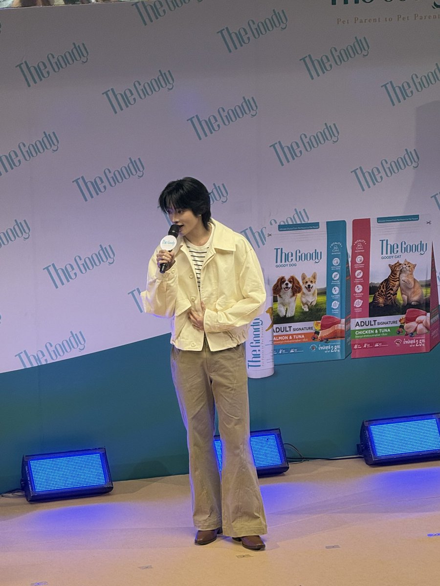 petnme_th's tweet photo. 🫶🏻🐶🐱

#เพ็ทแอนด์มี #TheGoody #TheGoodyxTops #Tops #ท็อปส์ #PetnMe #เดอะกู้ดดี้หมาแมวหม่ำแล้วแฮปปี้ #พีทรีออน #pete_nvich #reeonn https://t.co/a42fxVOnkt