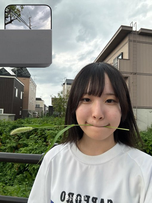 abohmam15's tweet photo. ←高校生の時の私
　　　　　　　→大学デビューした私 https://t.co/EirjA21v5h