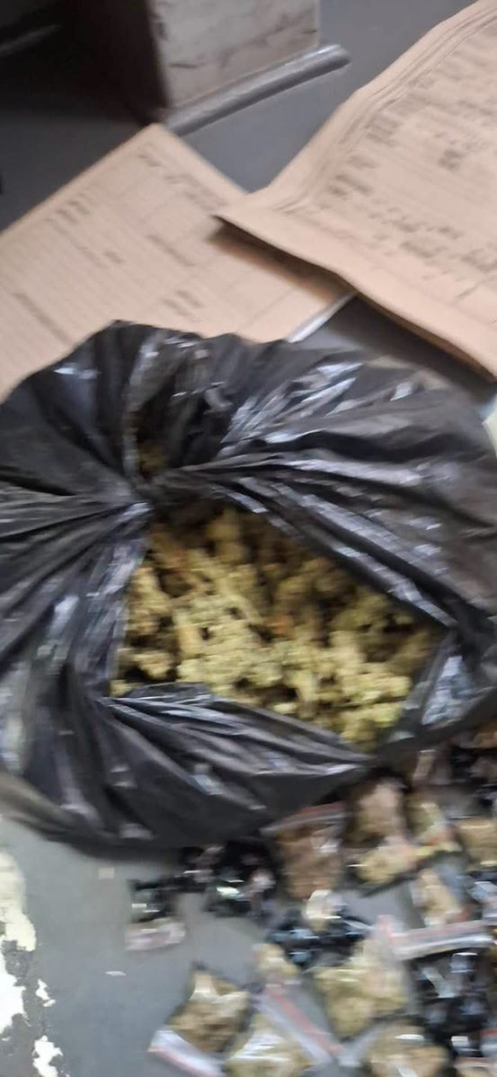Abramjee's tweet photo. The Tshwane Metro Police Department (TMPD) Drug Unit conducted an intensified operation in  Ga-Rankuwa area on 07 August 2026, targeting criminal activities involving the possession and dealing in drugs.

During the operation, members arrested a 38-year-old South African male who was found selling dagga at Direla Shopping Complex taxi rank. 

A search of the suspect resulted in the seizure of 184 zip-lock packets containing dagga, as well as an additional 1,126 kilograms of unpackaged dagga of undisclosed amount.

The suspect was placed under arrest and detained at local police station. He was charged with possession of and dealing in dagga.