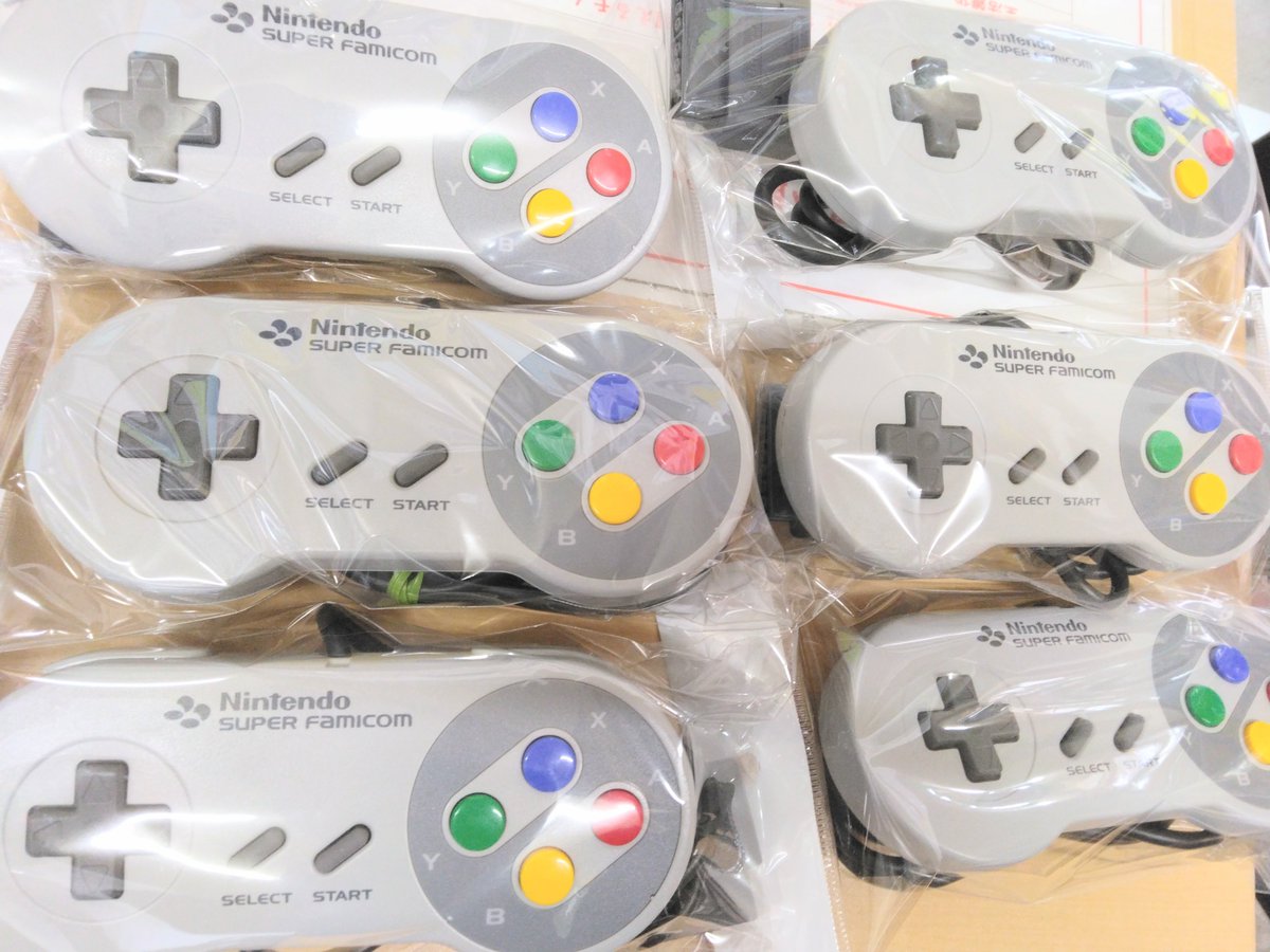 NEXTSTAGE1983's tweet photo. 🎮実家に眠ったゲームありませんか？👀✨
1点～買取受付中🔥
箱なし・説明書なし・本体のみ・コントローラーのみ・ジャンクOK🙆‍♂️

対応中👇
📱LINE査定！
🚛出張買取！

美品スーパーファミコン用コントローラーもいっぱい🎮
#リサイクルショップ
#札幌市豊平区月寒中央通
#ゲーム買取
#札幌Twitter会 https://t.co/ml5jaHmOLr