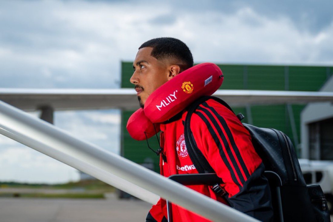 UTDTrey's tweet photo. PSG will finally have the opportunity to face the best team in England today 

None of that Arsenal nonsense https://t.co/m8VucTatQV