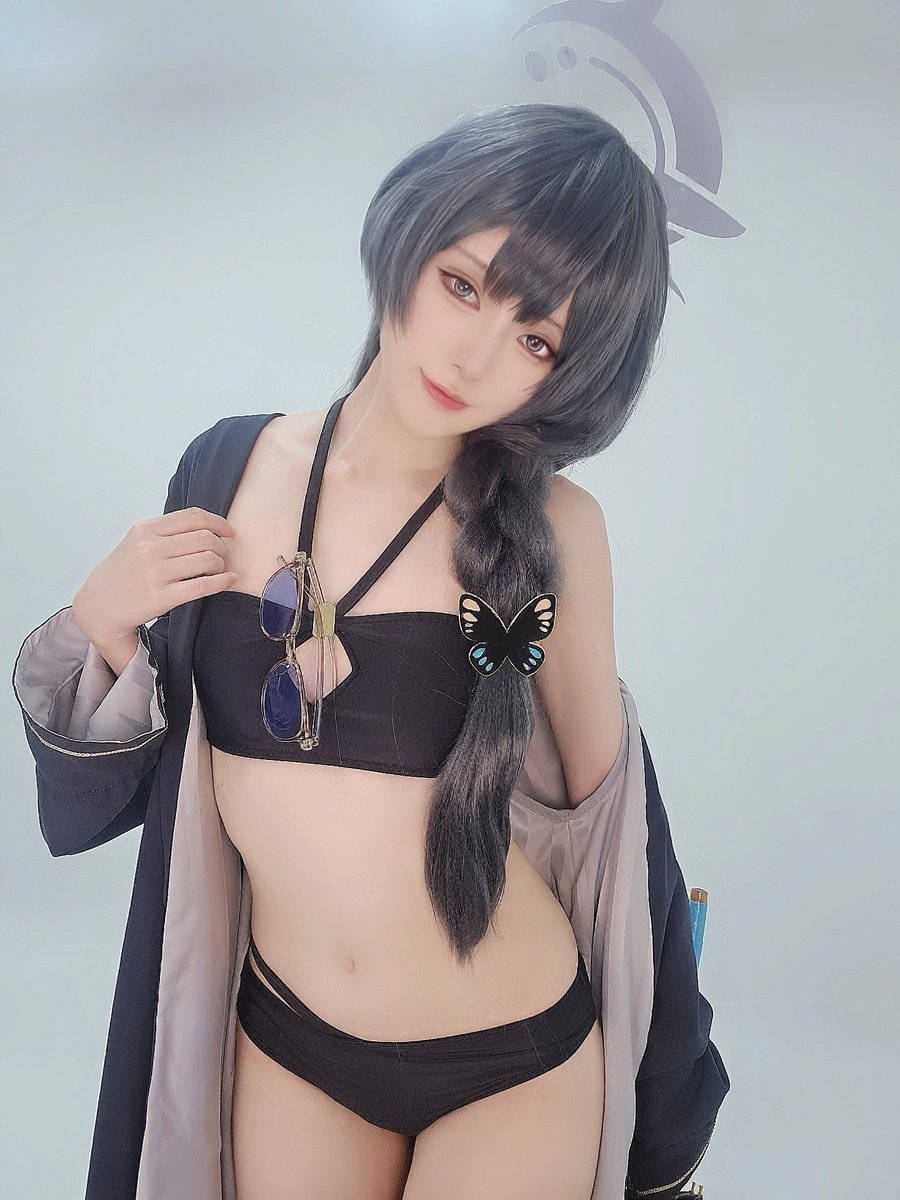 xxlyus's tweet photo. 水着キサキ 試し着🦋 https://t.co/SLQsUzp76y