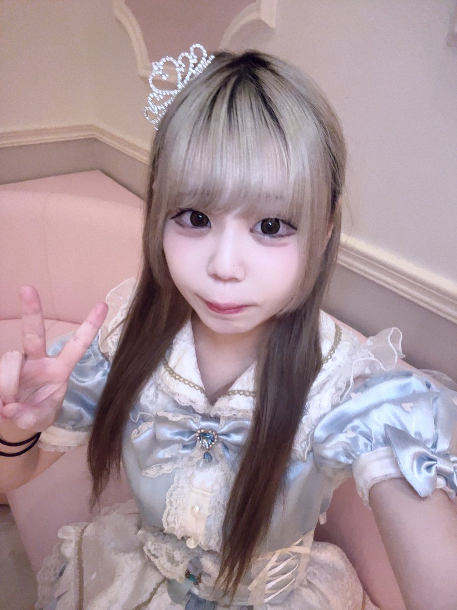 unchateau_coro's tweet photo. います〜❕
＠unchateau_30
#コンカフェ https://t.co/p8NyVxCnE9