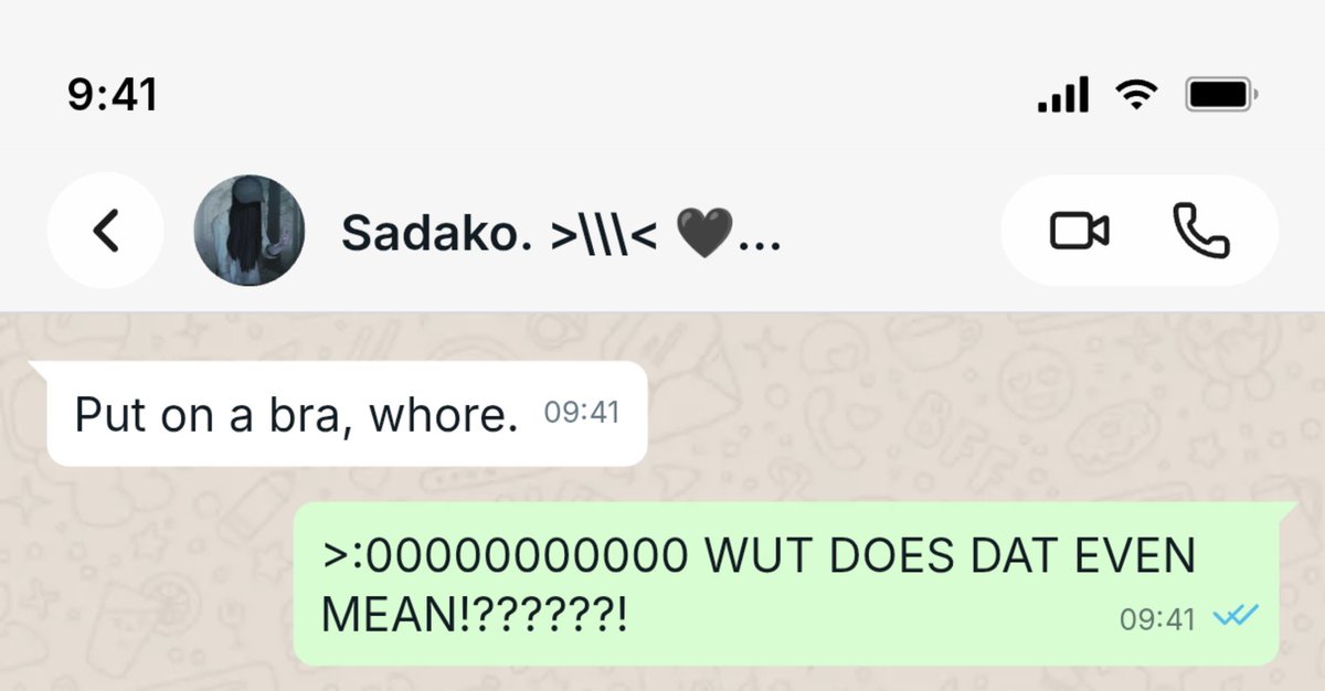 TheLaughingBat6's tweet photo. Jadako texting core. #Jadako #JasonVoorhees #horrortwt #SadakoYamamura #Ringu (I'm bad at making memes...) https://t.co/R1rKhIsijK