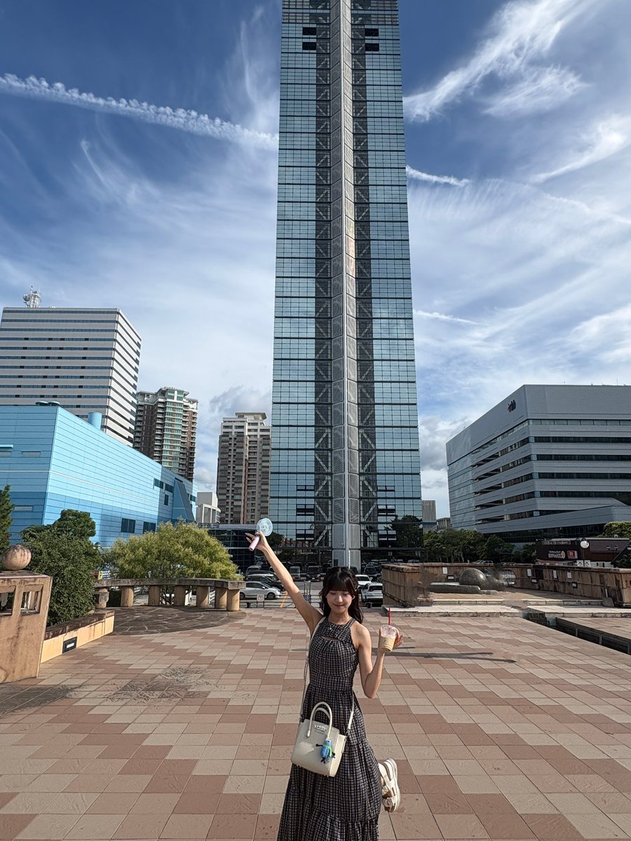 Ri8_da5's tweet photo. 福岡タワー🗼 https://t.co/96vzsG1RRL