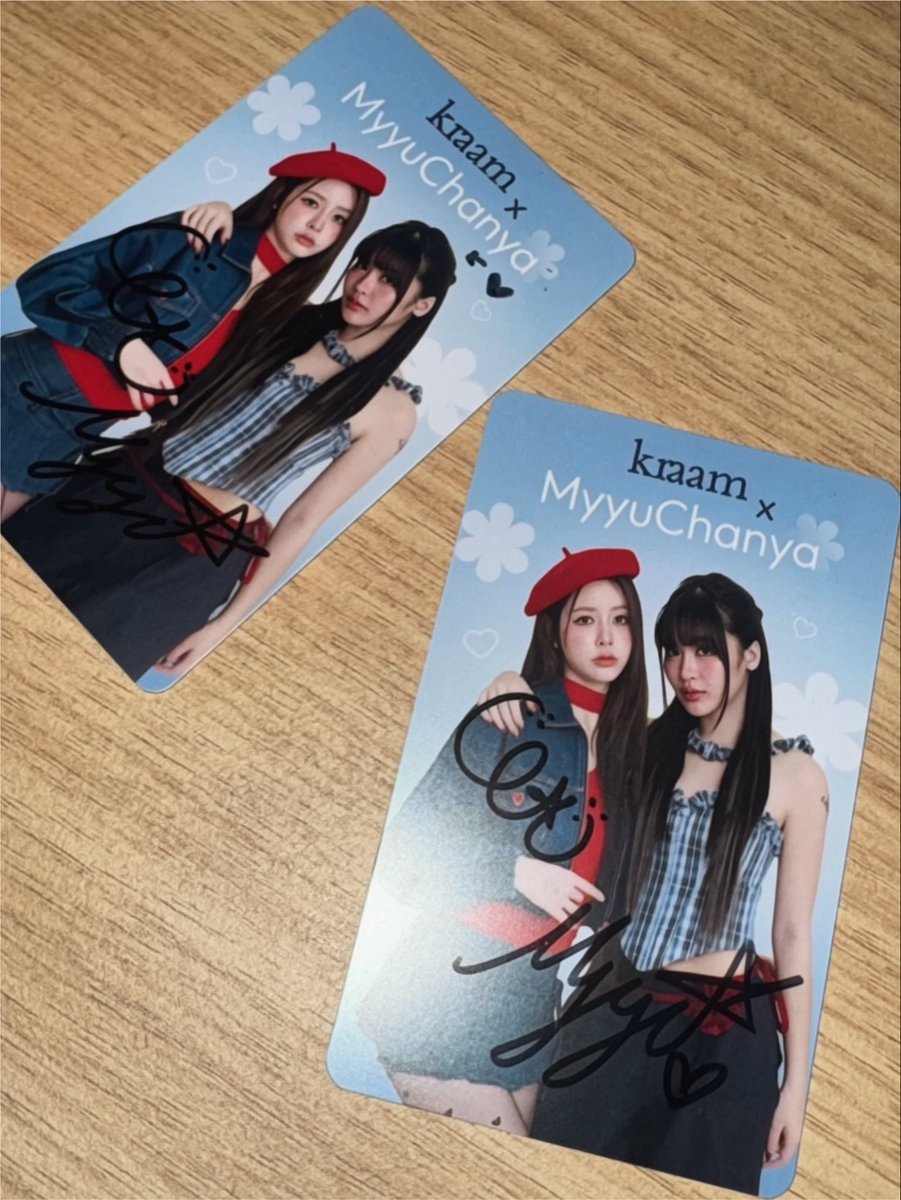 calledmemyyuk's tweet photo. วันนี้สนุกกันไหมคะ~ ขอบคุณทุกคนมากเลยที่มาชมLive ทั้งในงาน และทาง Online เลยนะคะ 
รักมากมากจัง 🥺🐶🦊💙

KRAAM FIRST DATE WITH MYCHAN
#KraamLiveXMyyuChanya
#mychan #Myyukhawisara #chanyaduval https://t.co/CTLKAXKRTq