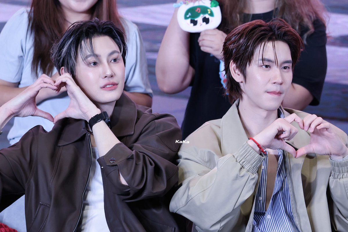 Princess0kaka's tweet photo. C u later ❤️🩵
@bb0un @Prem_space

BOUNPREM FANFEST MACAU
#BounPrem 
#bb0un #prem_space
#GMMTVFanFestinMacau2026 https://t.co/2D4YAWRywS