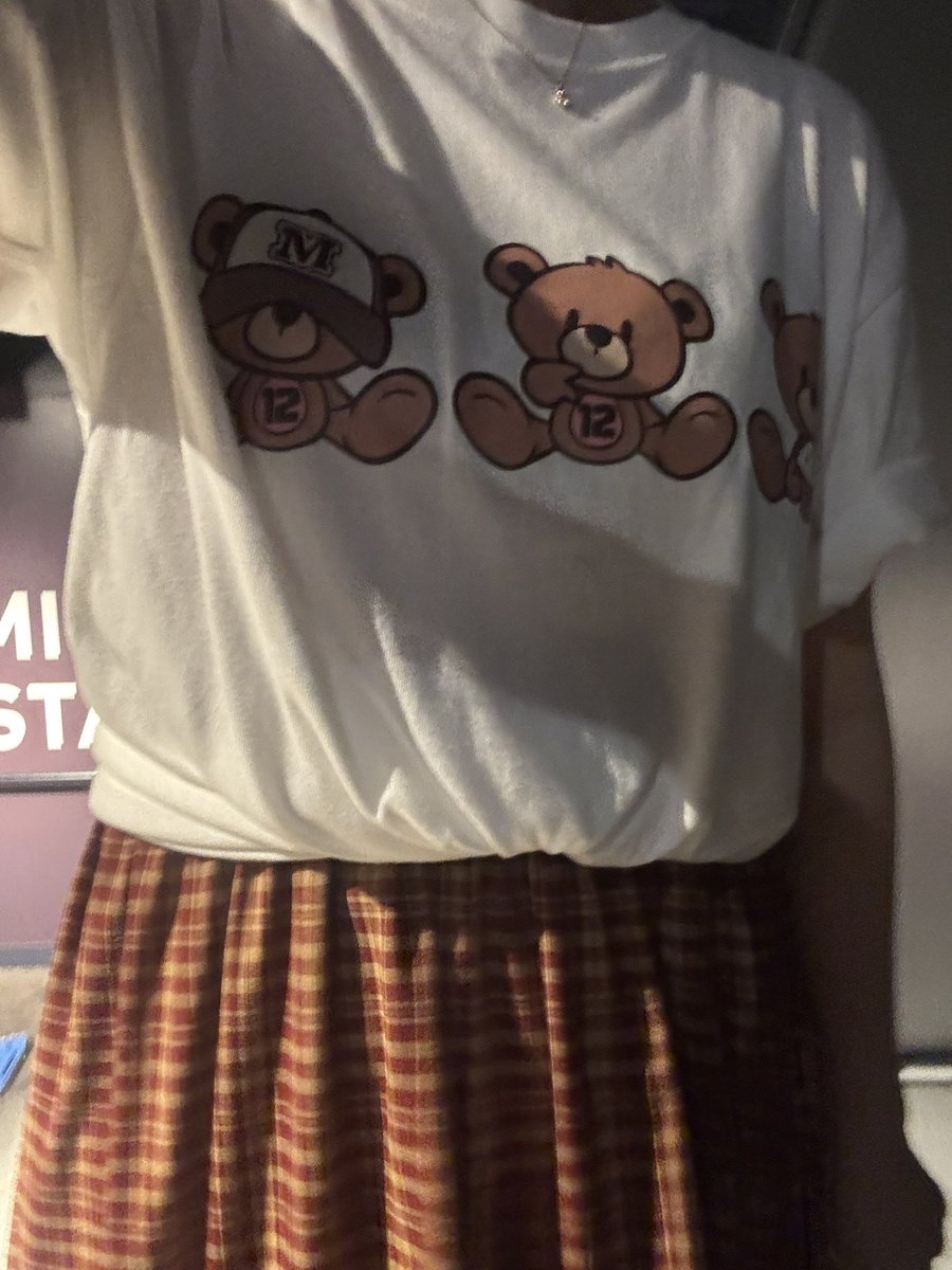 mana_bt12's tweet photo. @alohoney_ ありがとうございます！
当方、こちらの格好しております。 https://t.co/jMMIr3SXs7