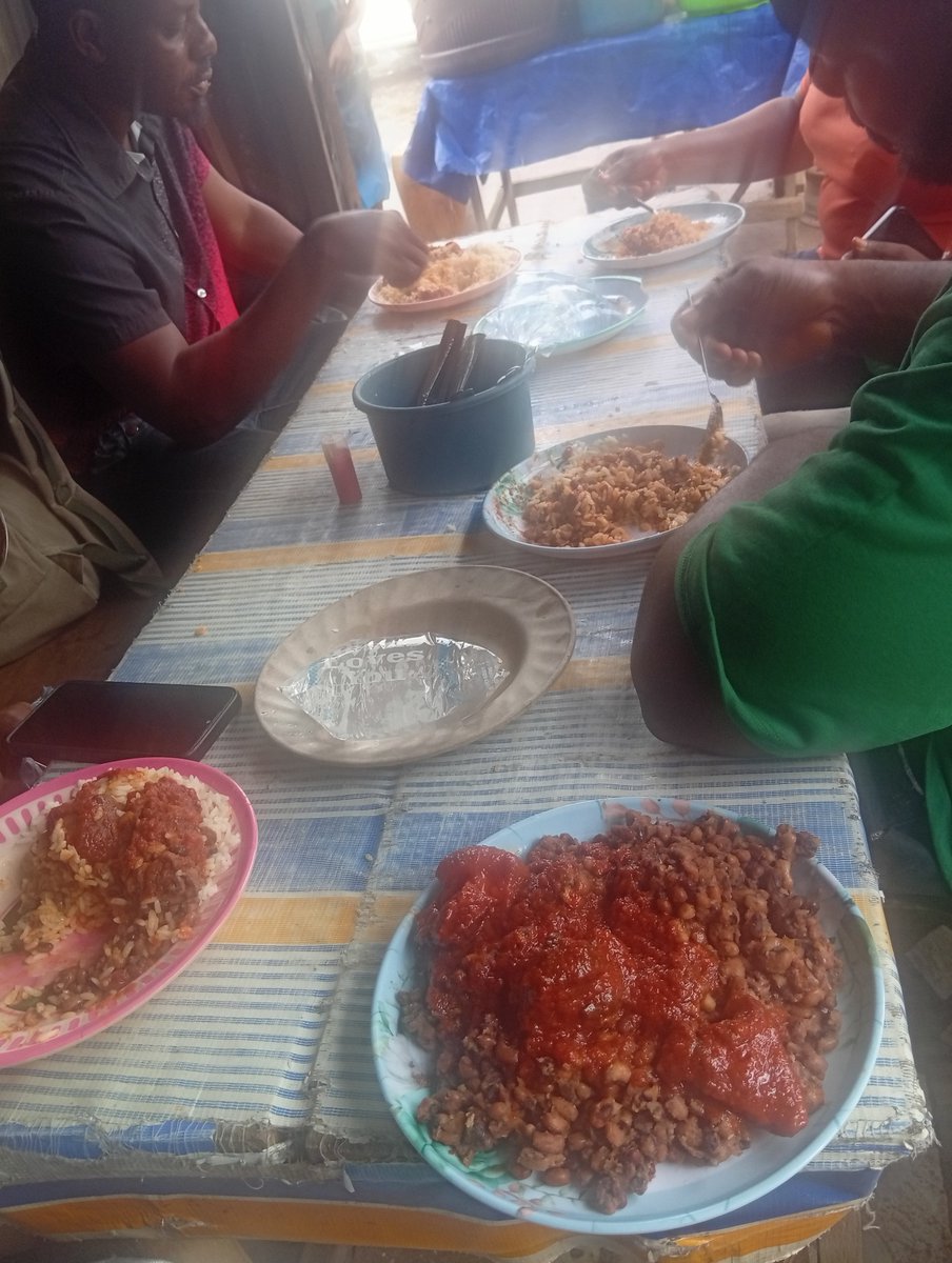 ChuksBoy15's tweet photo. I would have shared location but all of Una don already chop this morning 😏 https://t.co/sAEb7VRMZk
