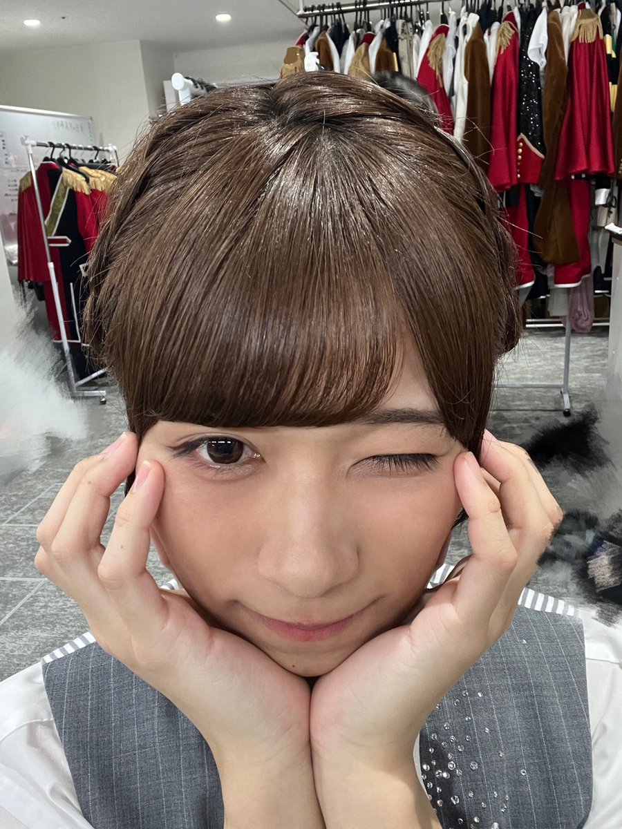 cloudten_member's tweet photo. シアターでも編み込みで愛こみこみ♡.*･ﾟ

#Cloudten #上野誠治 https://t.co/YvbdT6llih