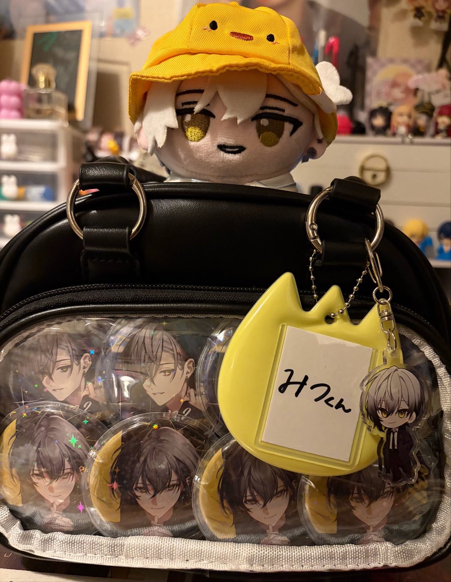 likeik's tweet photo. 今回痛バはこれになりました🎉
動画のみつくんの名札の文字真似してみたけど見れば見るほど違う気がする😂
#832エゴサ用
#コレットさんと繋がりたい https://t.co/YOOa1tnJum