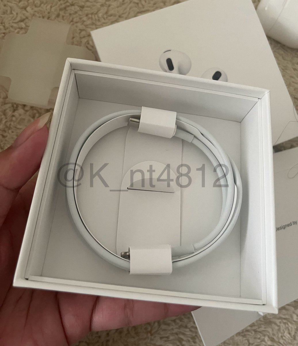K_nt4812's tweet photo. ส่งต่อ airpods gen 3

ราคา 1,600 บาท

✅ มีกล่อง มีสายชาร์จที่ไม่เคยแกะมาใช้งาน
✅ ไม่มีการสลักชื่อ ใช้งานได้ปกติ

สนใจ dm มาได้เลยนะคะ🥺
#ส่งต่อairpods #airpods #airpods3 #airpodsมือสอง #apple #ส่งต่อหูฟัง https://t.co/go44LjUt4i